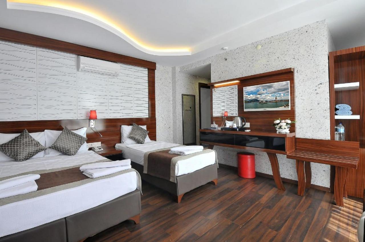 Uk Blue Coast Hotel (Adults Only) Alanya Bagian luar foto